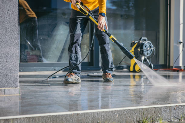 Best Animal Enclosure Cleaning  in Vine Hill, CA